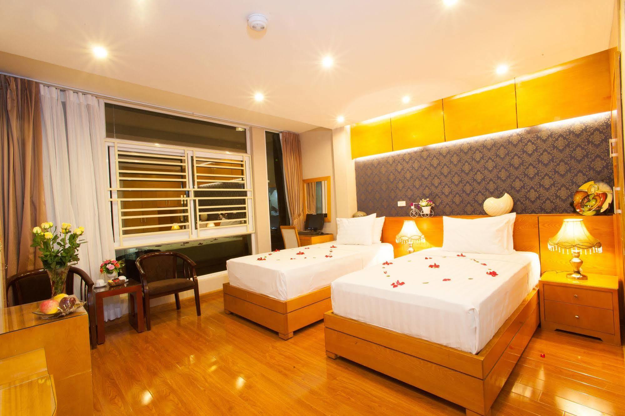 Lotus Boutique Hà Nội 4*